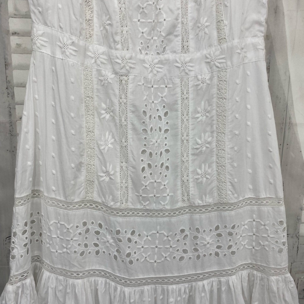 Lauren Ralph Lauren Size 12 Eyelet Off-the-Shoulder Maxi Dress 100% Cotton NWOT - Picture 6 of 13